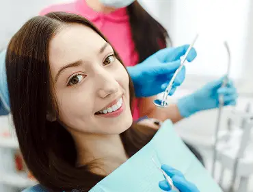 Gülüş Tasarımı Nedir? Hangi Aşamaları İçerir?